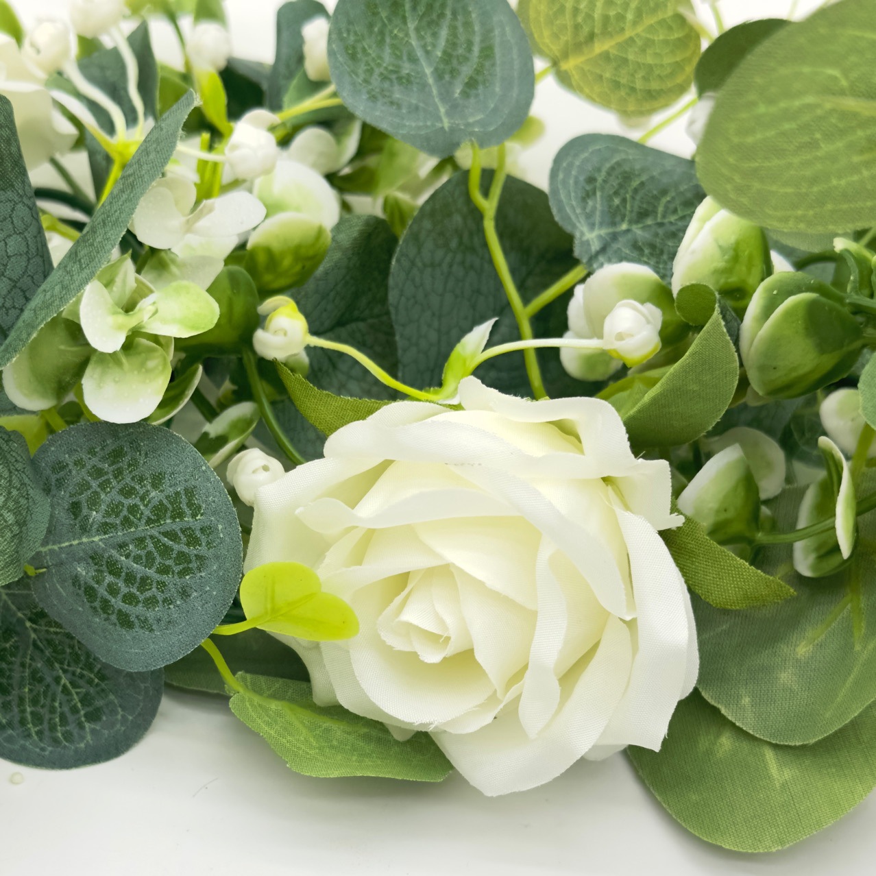 1pc Artificial White Rose Flow - Eucalyptus Preserved 评论和价格